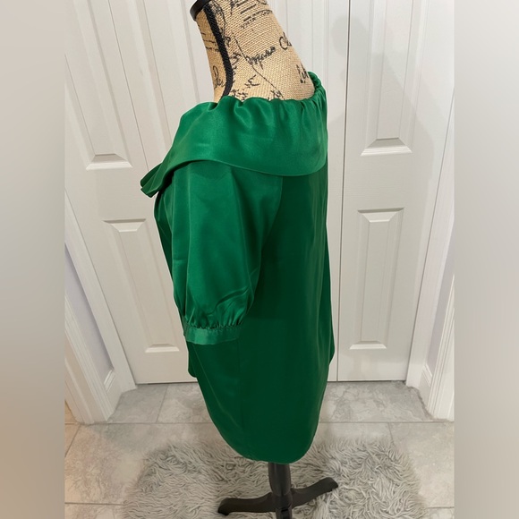 LOFT Emerald Ruffle Blouse - Picture 10 of 14